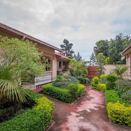 Tuzza Hotel Bushenyi Exterior foto
