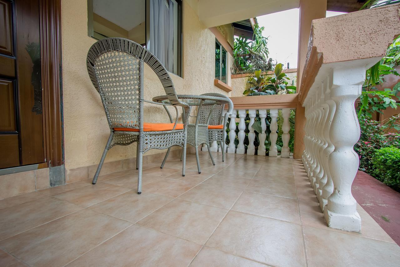 Tuzza Hotel Bushenyi Exterior foto
