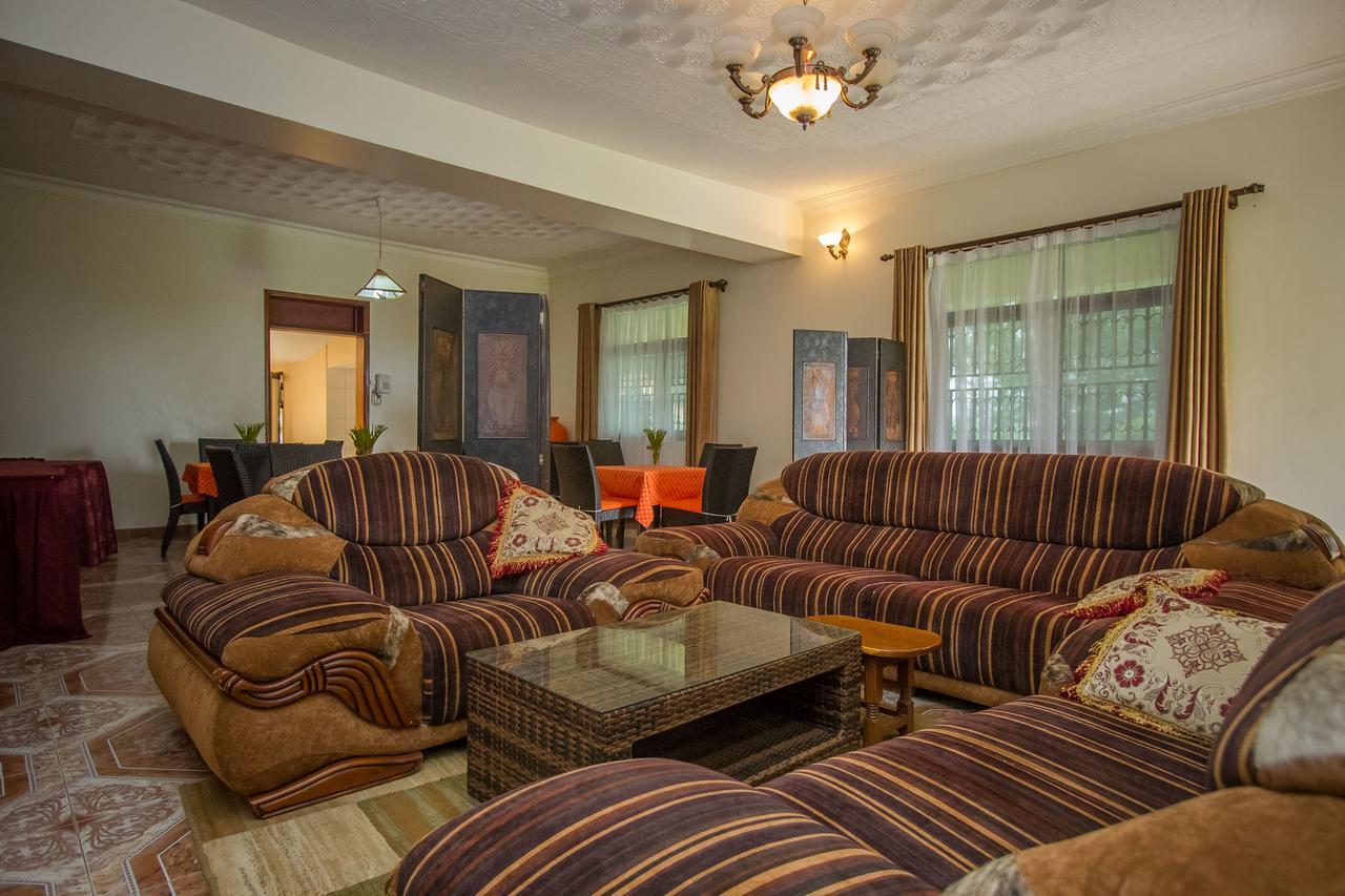 Tuzza Hotel Bushenyi Exterior foto